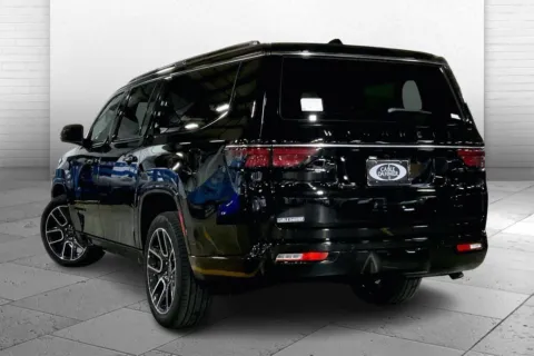 Another view of 2025 Jeep Wagoneer WAGONEER L SUPER 4X4 for sale in Kansas City, MO at Cable Dahmer Chrysler Dodge Jeep Ram of Kansas City