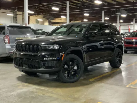 Photos of 2025 Jeep Grand Cherokee GRAND CHEROKEE LIMITED 4X4 for sale in Kansas City, MO at Cable Dahmer Chrysler Dodge Jeep Ram of Kansas City