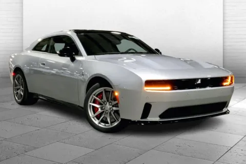 Gray 2026 Dodge Charger Daytona 2-Door Scat Pack AWD for sale in Kansas City, MO