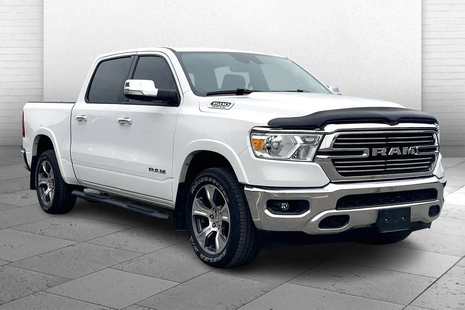 White 2022 RAM 1500 Laramie Crew Cab 4x4 5'7' Box for sale in Kansas City, MO