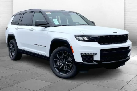 White 2025 Jeep Grand Cherokee GRAND CHEROKEE L LIMITED 4X4 for sale in Kansas City, MO