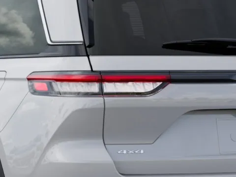 More photos of 2025 Jeep Grand Cherokee Limited at Cable Dahmer Chrysler Dodge Jeep Ram of Kansas City, MO