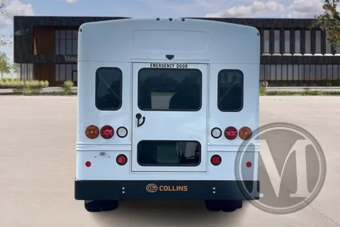 More photos of 2025 Chevrolet 3500 at Master's Transportation - Kansas City, MO