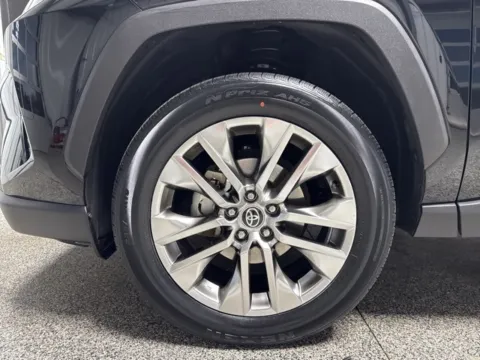 More photos of 2021 Toyota RAV4 XLE Premium at Seay Motors, KY