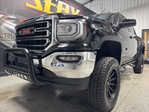 Photos of 2016 GMC Sierra 1500 SLE for sale in Mayfield, KY at Seay Motors