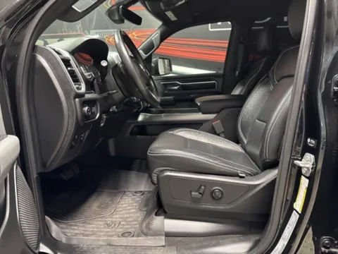 More photos of 2021 Ram 1500 Big Horn/Lone Star at Seay Motors, KY