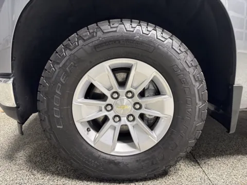 More photos of 2021 Chevrolet Silverado 1500 LT at Seay Motors, KY