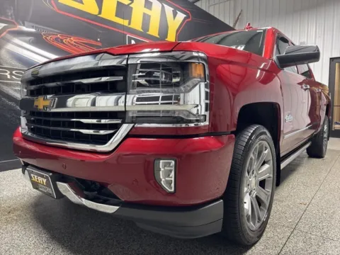 Photos of 2018 Chevrolet Silverado 1500 High Country for sale in Mayfield, KY at Seay Motors