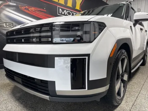 Photos of 2024 Hyundai Santa Fe Limited for sale in Mayfield, KY at Seay Motors