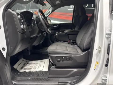 More photos of 2024 GMC Sierra 1500 Pro at Seay Motors, KY