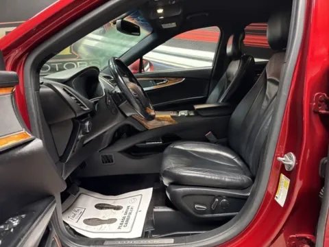 More photos of 2016 Lincoln MKX Select at Seay Motors, KY