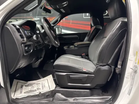 More photos of 2022 Ram 2500 Tradesman at Seay Motors, KY