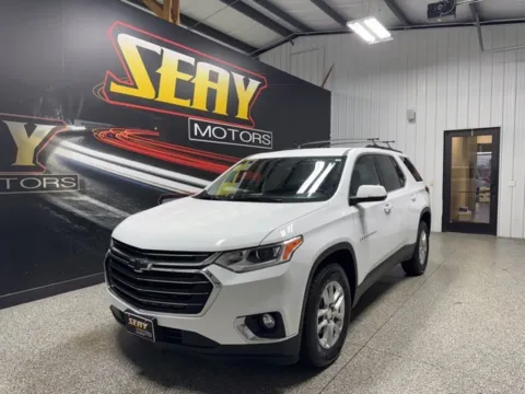 White 2021 Chevrolet Traverse LT for sale in Mayfield, KY