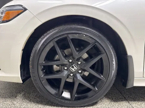 More photos of 2022 Honda Civic Sport at Seay Motors, KY