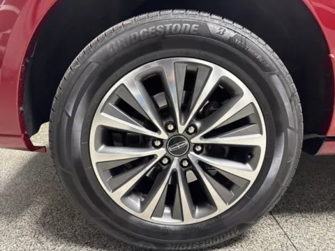 Another view of 2017 Lincoln Navigator Select for sale in Mayfield, KY at Seay Motors