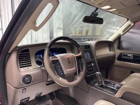 More photos of 2017 Lincoln Navigator Select at Seay Motors, KY