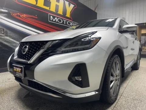 Photos of 2021 Nissan Murano SV for sale in Mayfield, KY at Seay Motors