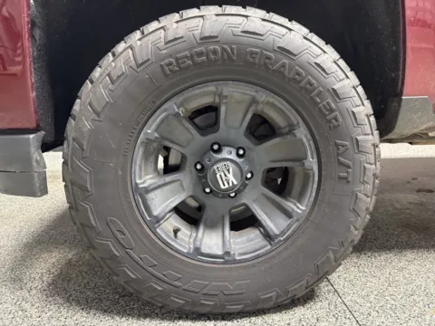 Another view of 2016 Chevrolet Silverado 1500 LT for sale in Mayfield, KY at Seay Motors