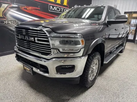 More photos of 2019 Ram 3500 Laramie at Seay Motors, KY
