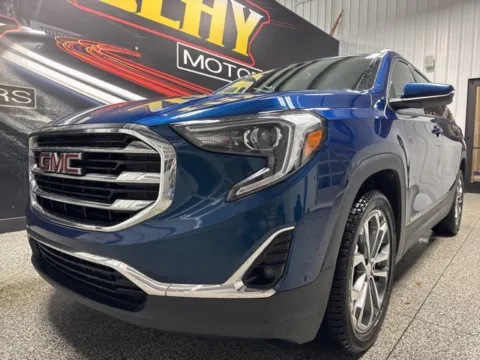 Photos of 2020 GMC Terrain SLT for sale in Mayfield, KY at Seay Motors