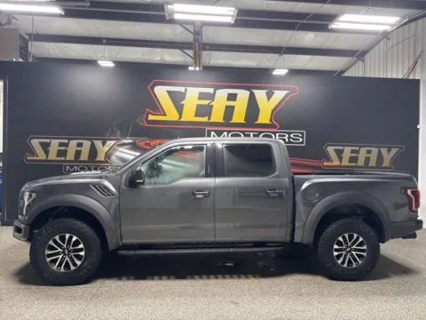 Photos of 2019 Ford F-150 Raptor for sale in Mayfield, KY at Seay Motors