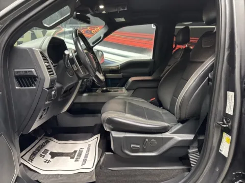 More photos of 2019 Ford F-150 Raptor at Seay Motors, KY