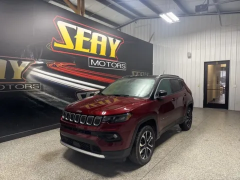 Red 2022 Jeep Compass Limited for sale in Mayfield, KY
