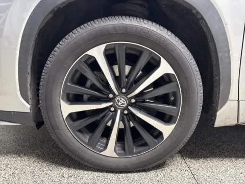 Another view of 2021 Toyota Highlander XSE for sale in Mayfield, KY at Seay Motors