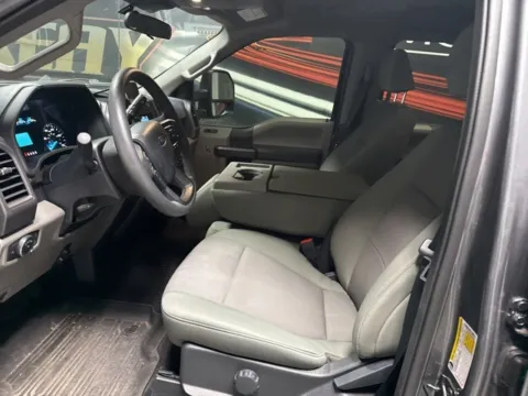 More photos of 2022 Ford F-250SD XL at Seay Motors, KY