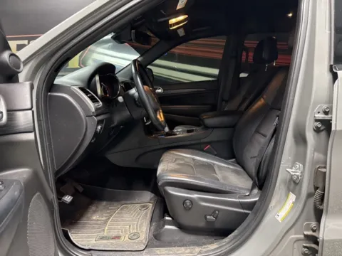 More photos of 2020 Jeep Grand Cherokee Altitude at Seay Motors, KY