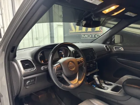 More photos of 2020 Jeep Grand Cherokee Altitude at Seay Motors, KY