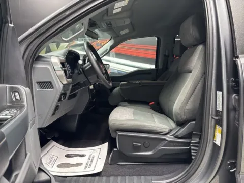 More photos of 2023 Ford F-150 XLT at Seay Motors, KY