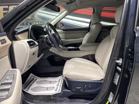 More photos of 2022 Hyundai Palisade SEL at Seay Motors, KY