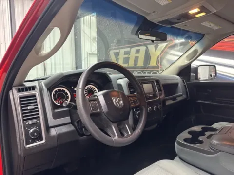 More photos of 2019 Ram 1500 Classic Express at Seay Motors, KY