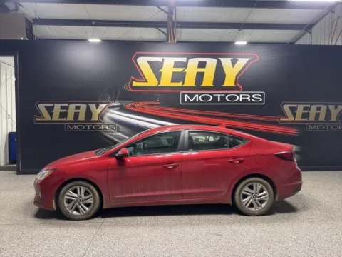 Photos of 2020 Hyundai Elantra SEL for sale in Mayfield, KY at Seay Motors