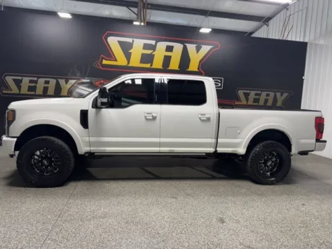 Photos of 2022 Ford F-250SD Lariat for sale in Mayfield, KY at Seay Motors