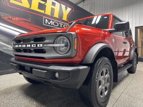 Photos of 2023 Ford Bronco Big Bend for sale in Mayfield, KY at Seay Motors