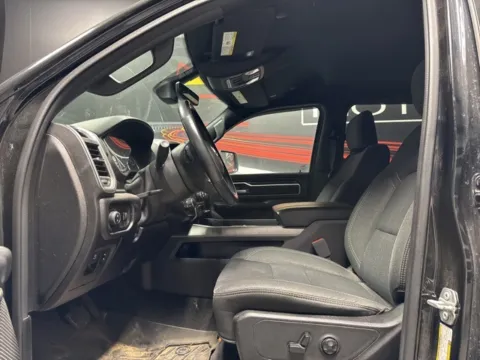 More photos of 2020 Ram 1500 Big Horn/Lone Star at Seay Motors, KY