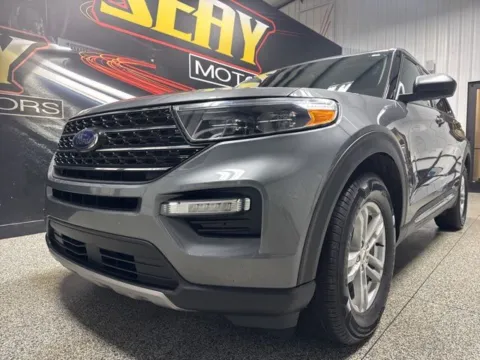 More photos of 2023 Ford Explorer XLT at Seay Motors, KY