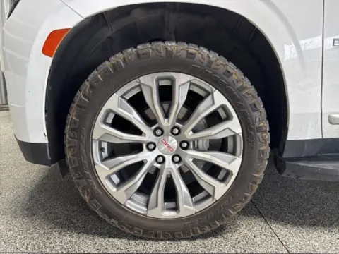 Another view of 2022 GMC Yukon XL Denali for sale in Mayfield, KY at Seay Motors