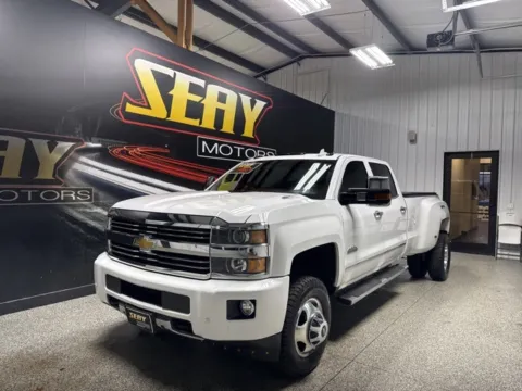 White 2015 Chevrolet Silverado 3500HD High Country for sale in Mayfield, KY