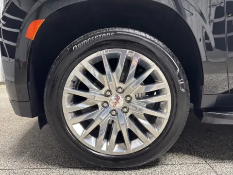 More photos of 2023 GMC Yukon XL Denali at Seay Motors, KY