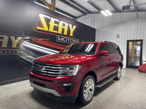 Red 2018 Ford Expedition XLT for sale in Mayfield, KY