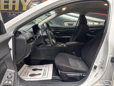 More photos of 2022 Nissan Sentra SV at Seay Motors, KY