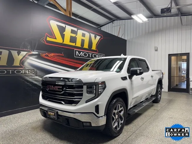 2023 GMC Sierra 1500 SLT's photo