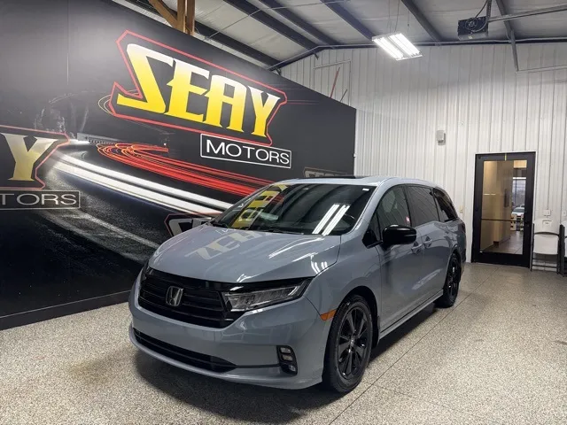 2023 Honda Odyssey SPORT's photo