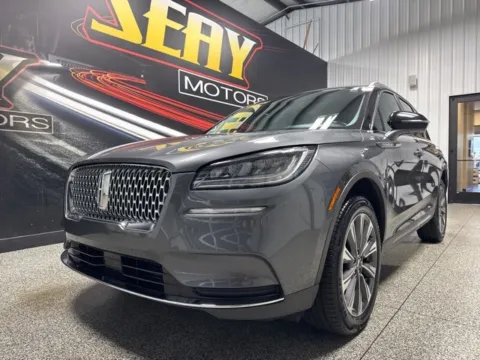 Photos of 2022 Lincoln Corsair Reserve for sale in Mayfield, KY at Seay Motors