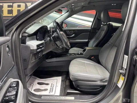 More photos of 2022 Lincoln Corsair Reserve at Seay Motors, KY