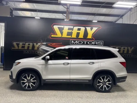 Another view of 2020 Honda Pilot Touring for sale in Mayfield, KY at Seay Motors