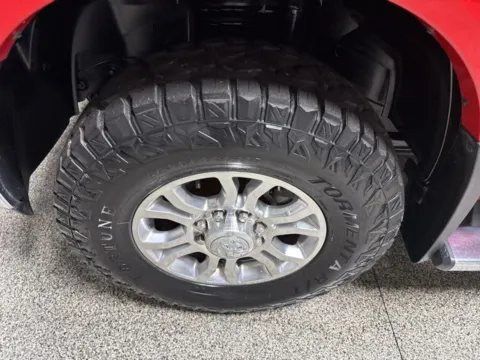 More photos of 2017 Ram 3500 Laramie at Seay Motors, KY